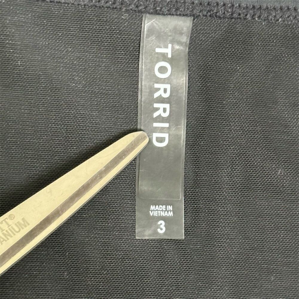 Torrid Women's High Waisted Strappy Bikini Bottom Black Size 3X - Picture 9 of 10